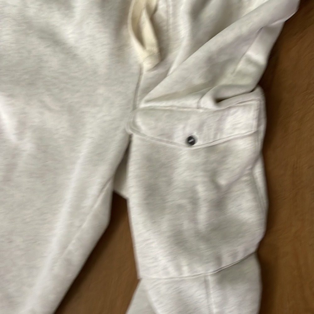 Roxy Ivory Joggers, side button pockets, drawstring waist, comfy soft loose fit - Picture 5 of 7